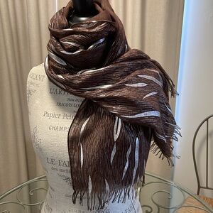 Tangren Brown with Silver metallic details rectangle fringed scarf EUC